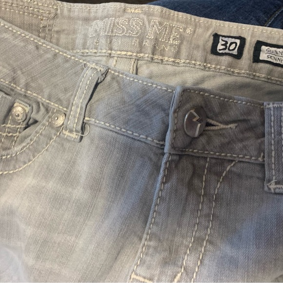 Miss Me Sunny Skinny - Picture 7 of 7